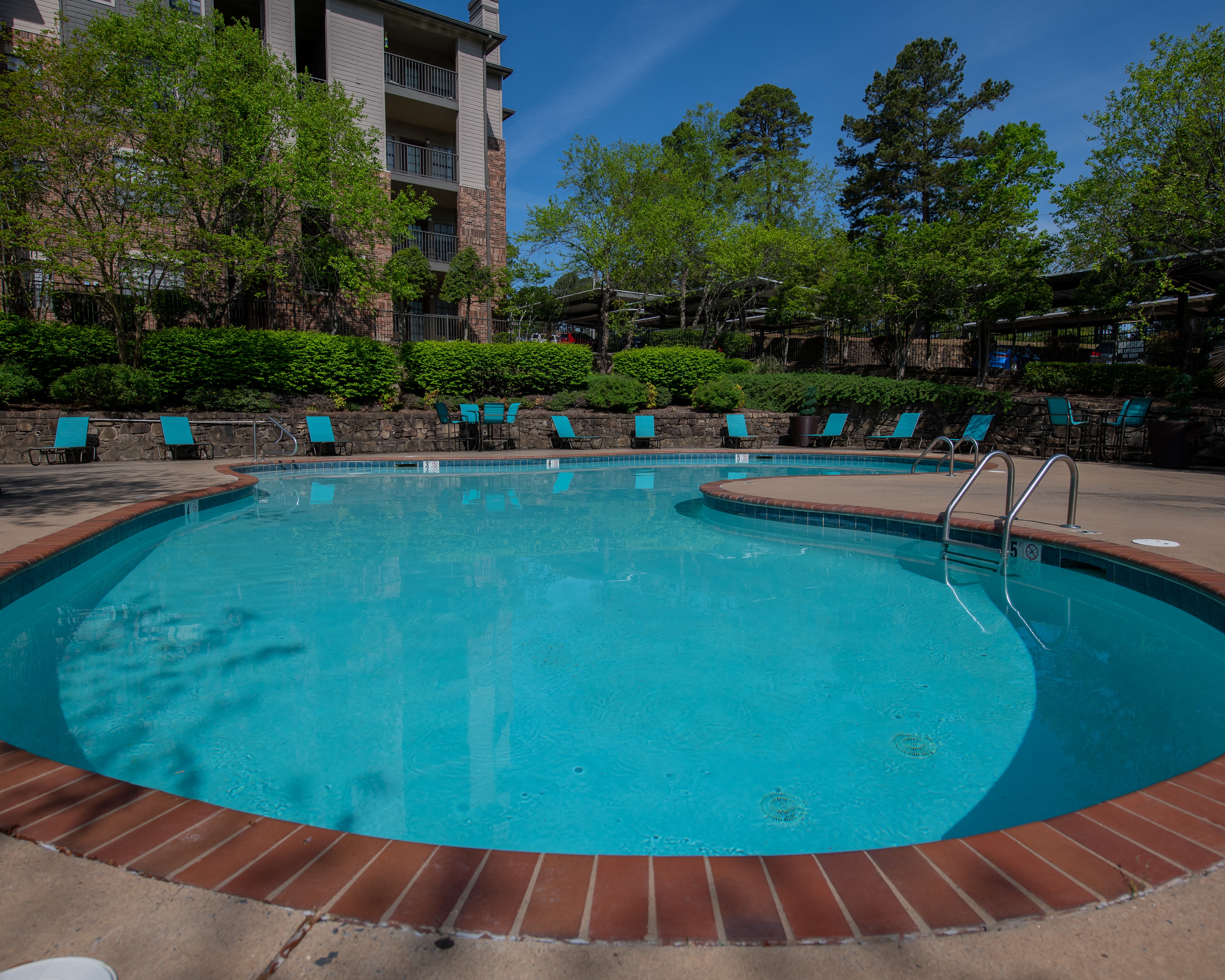 Arbors of Pleasant Valley Apts